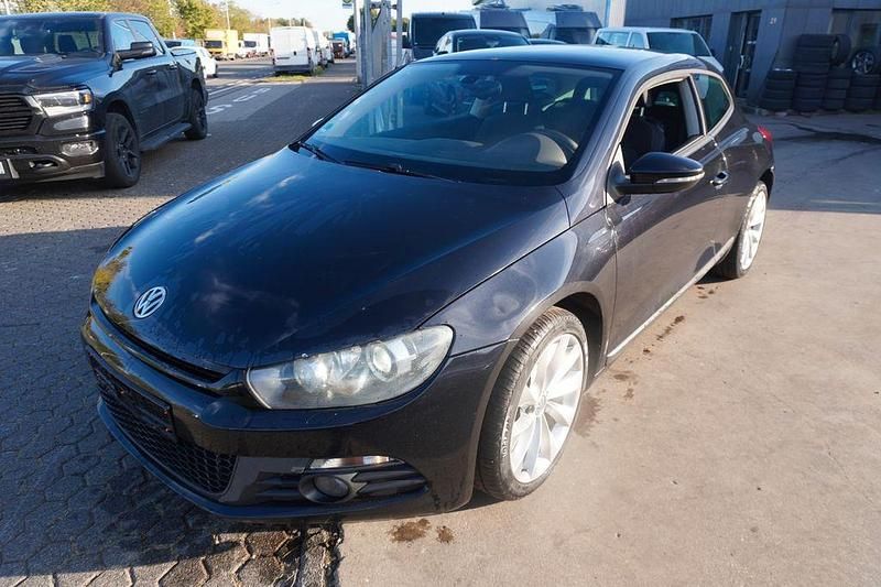 Schwarz Gebraucht 2011 VW Scirocco Coupé | 4.900 € (Etwas zu teuer) - Bild 1/4