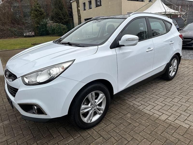 Gebraucht Hyundai ix35 Style 184 PS (135 kW) 2010 Weiß SUV