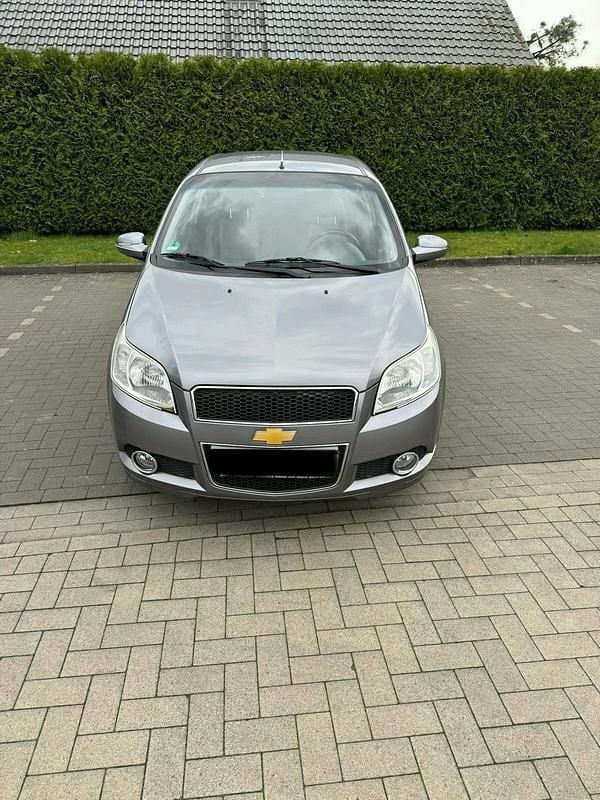Gebraucht Chevrolet Aveo 2009 Grau Limousine