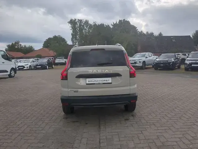 Neu Dacia Jogger Journey 158 PS (116 kW) 2026 Schiefergrau Van / Kleinbus