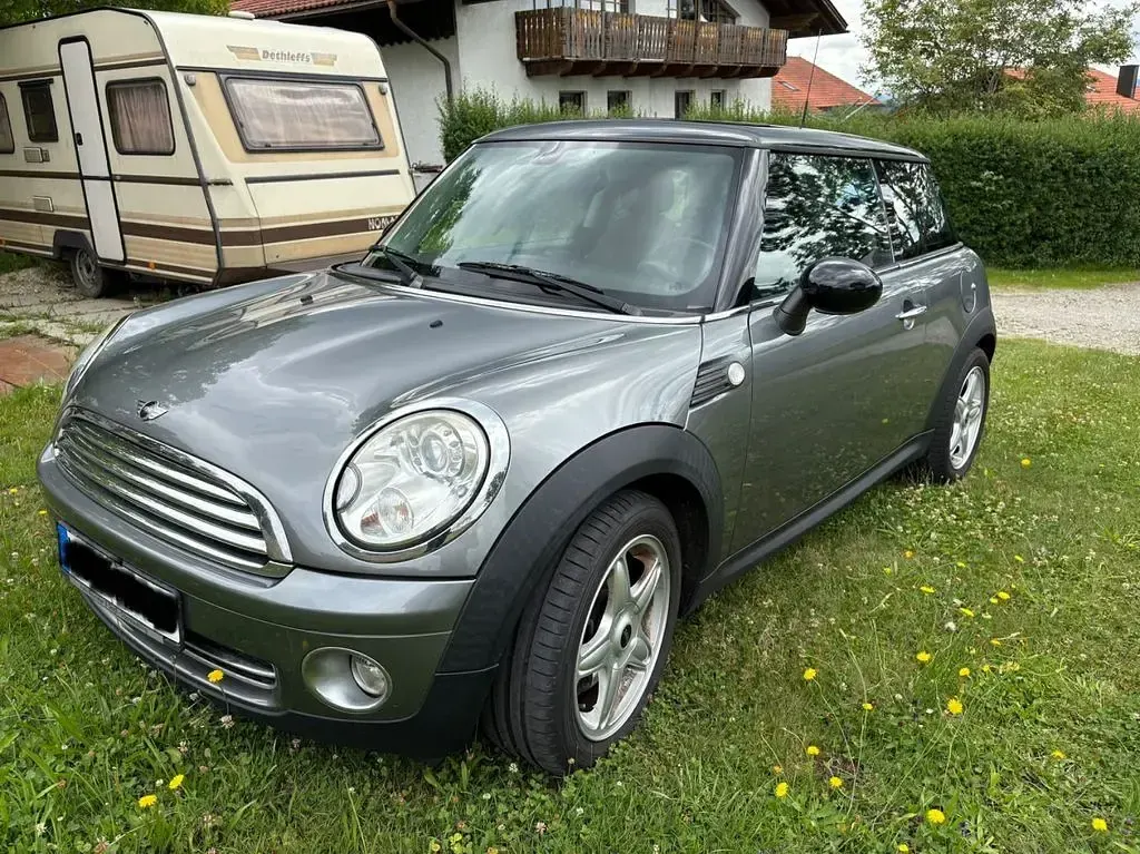 Gebraucht Mini Cooper 122 PS (89 kW) 2010 Grau Kleinwagen
