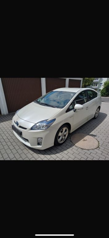 Weiß Gebraucht 2011 Toyota Prius Kleinwagen | 8.800 € (Guter Preis) - Bild 1/4