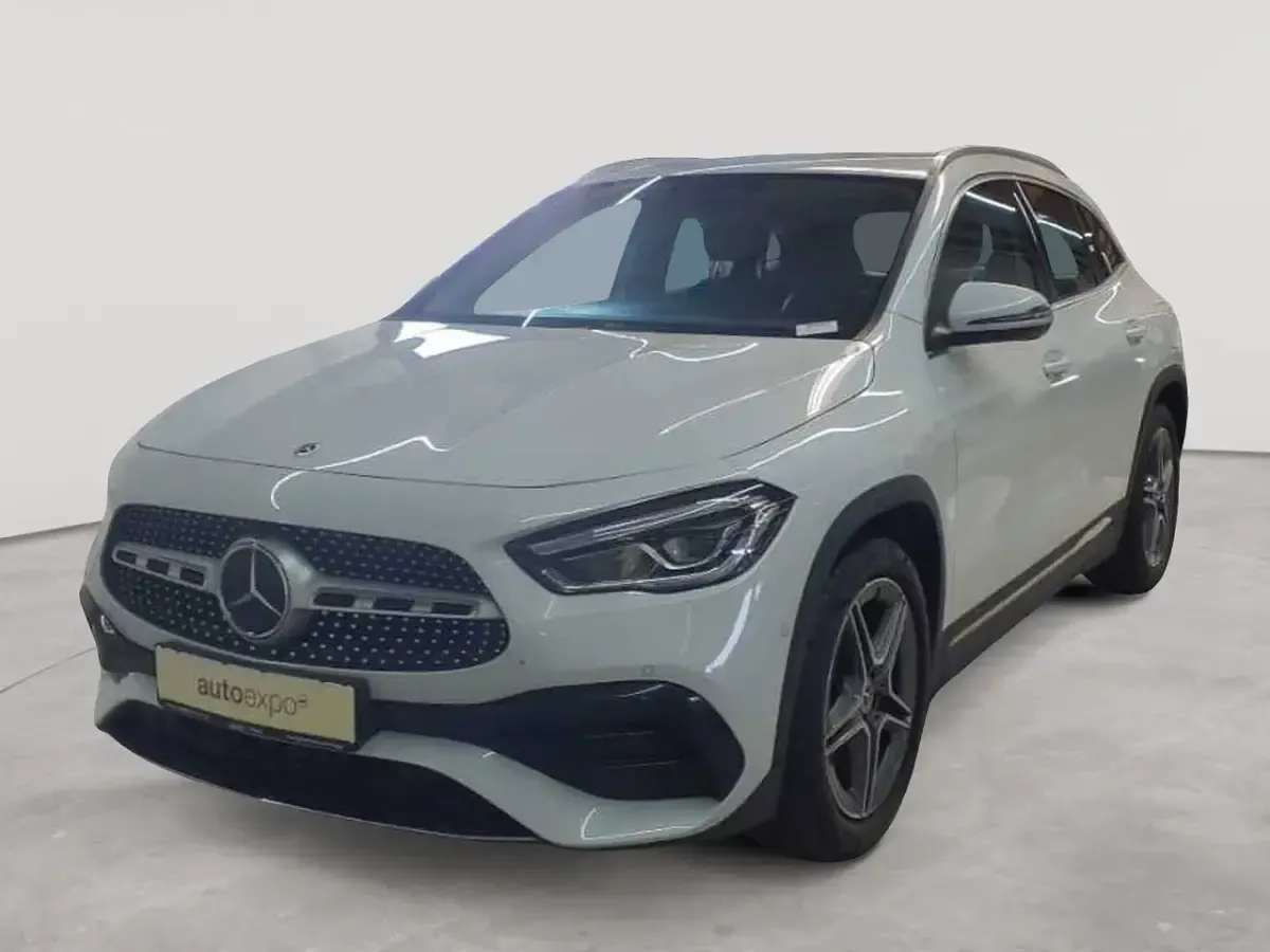 Gebraucht Mercedes GLA220 AMG line 190 PS (139 kW) 2023 Digitalweiß metallic SUV