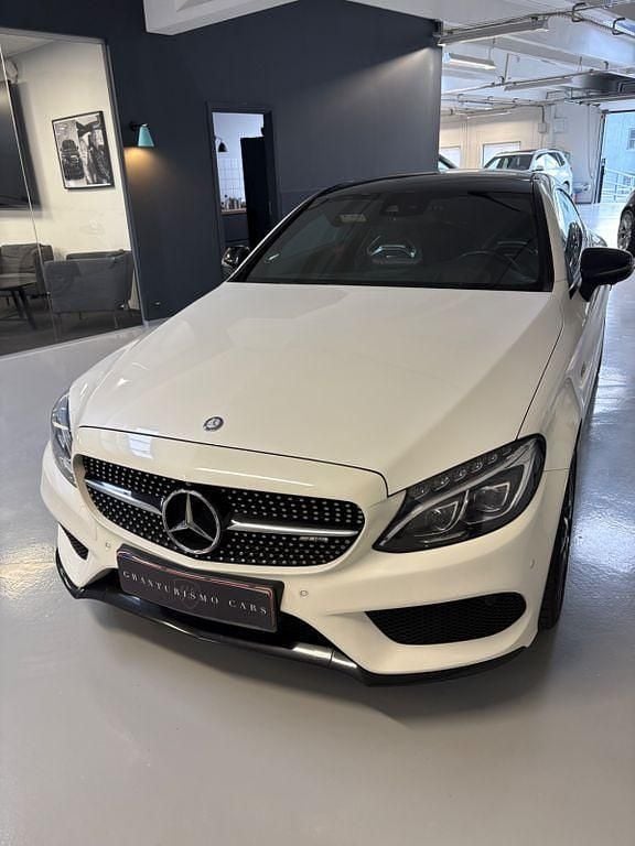 Weiß Gebraucht 2016 Mercedes C43 AMG AMG Coupé | 29.900 € (Fairer Preis) - Bild 1/4
