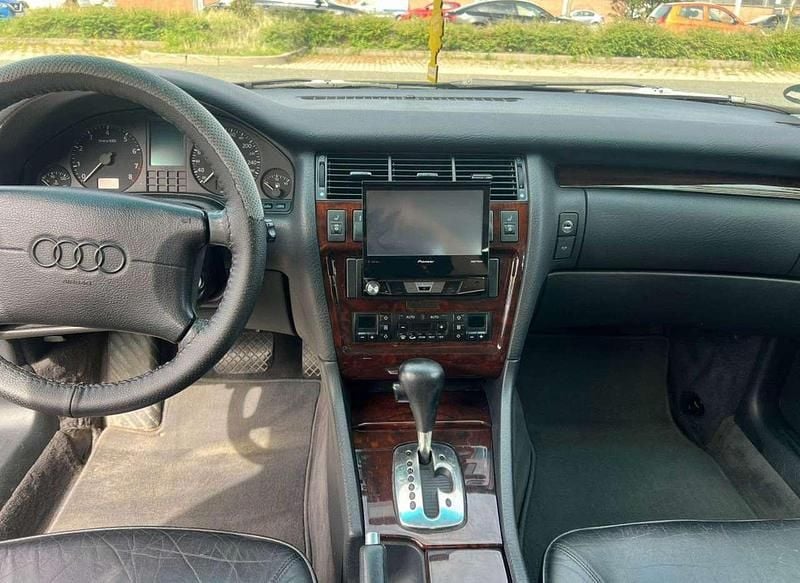 Gebraucht Audi A8 230 PS (169 kW) 1997 Limousine