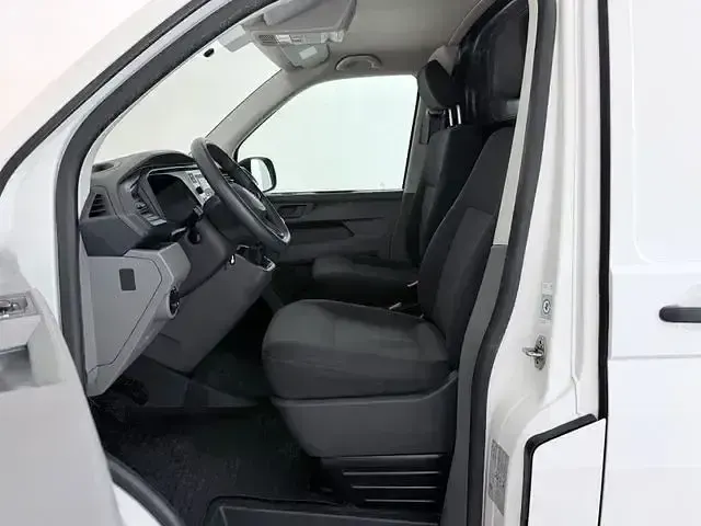 Gebraucht VW Transporter 110 PS (80 kW) 2021 Weiß Van