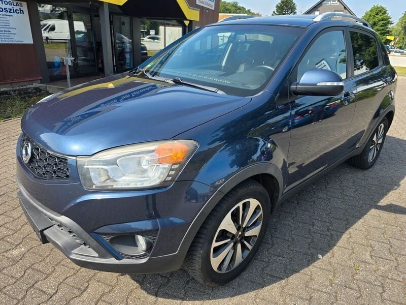 Blau Gebraucht 2014 Ssangyong Korando Sapphire SUV | 4.000 € - Bild 1/4