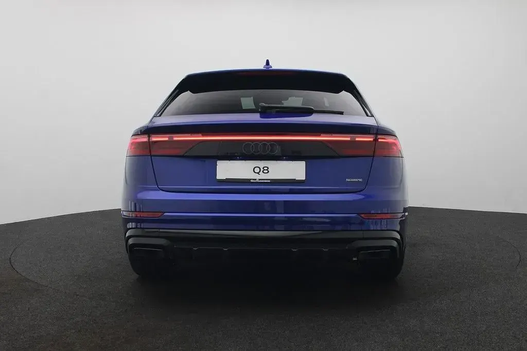 Neu Audi Q8 Exclusive 286 PS (210 kW) 2026 Blau SUV