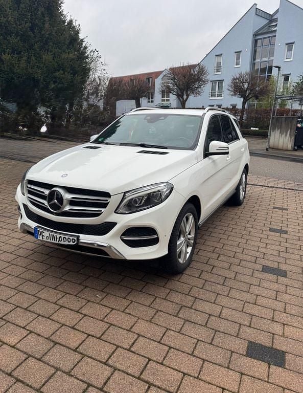 Gebraucht Mercedes GLE350 258 PS (189 kW) 2016 Weiß SUV