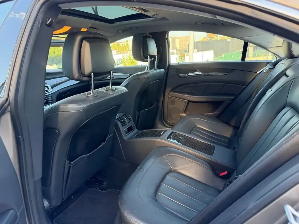Gebraucht Mercedes CLS350 Edition 252 PS (185 kW) 2014 Beige Limousine