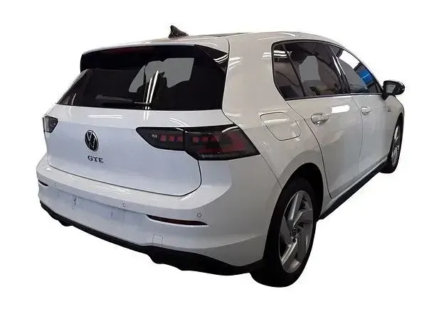 Gebraucht VW Golf VIII GTE 272 PS (200 kW) 2025 Weiß Limousine