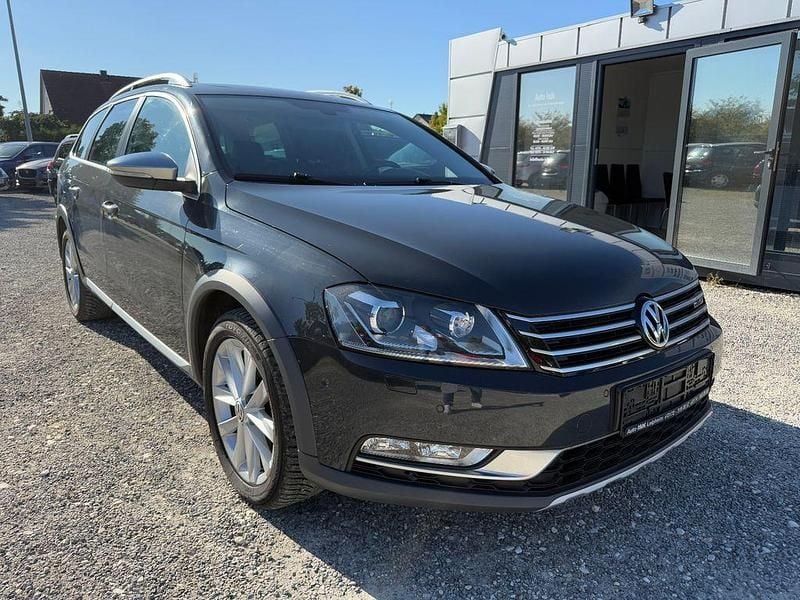 Grau Gebraucht 2015 VW Passat Alltrack Kombi | 11.399 € (Superpreis) - Bild 1/4