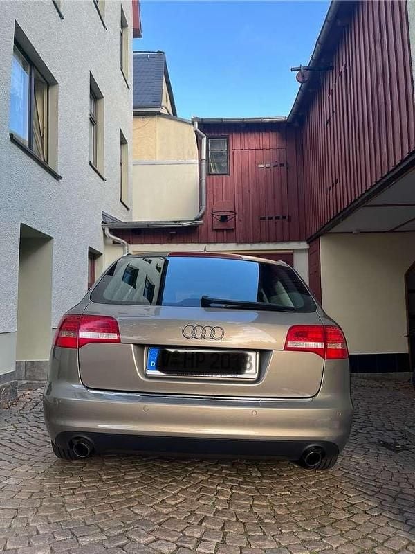 Gebraucht 2011 Audi A6 Comfort Kombi | 8.500 € (Superpreis) - Bild 1/4