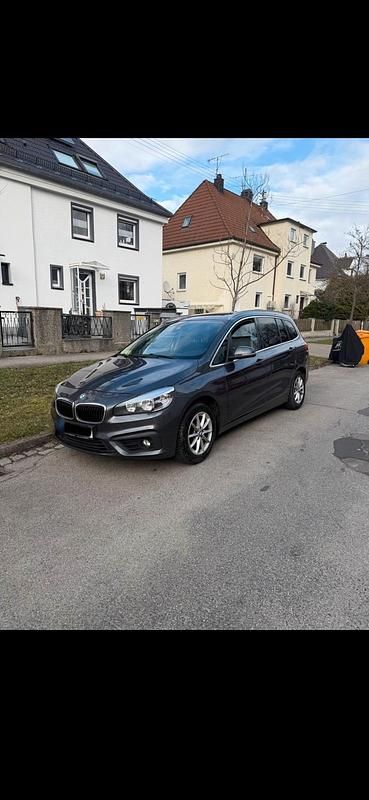 Gebraucht BMW 218 150 PS (110 kW) 2015 Grau Kombi