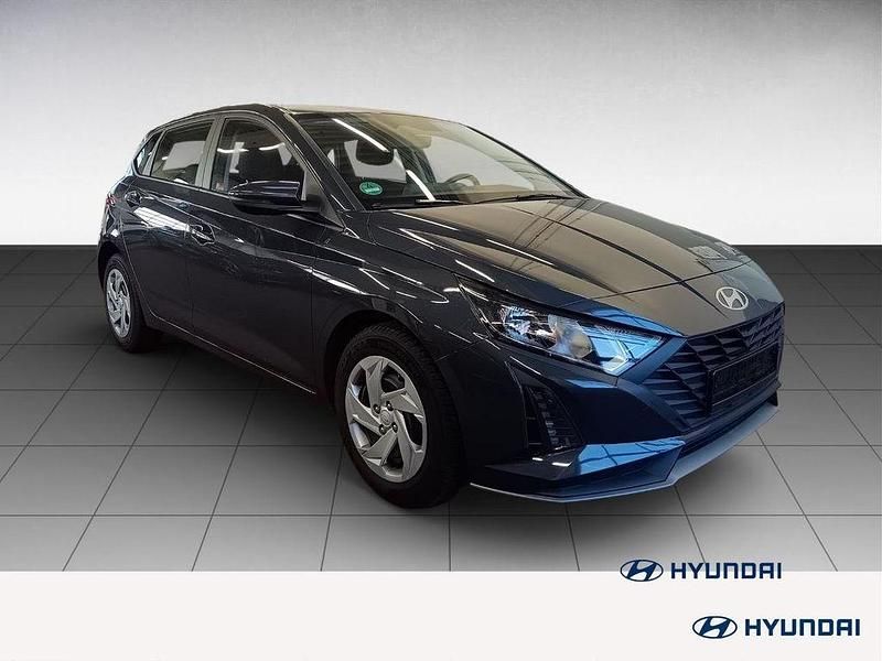 Gebraucht Hyundai i20 Select 79 PS (58 kW) 2025 Grau Kleinwagen