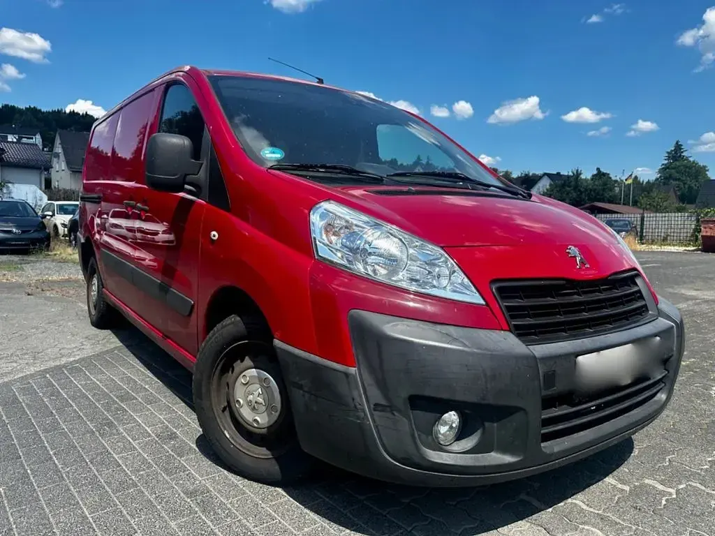 Gebraucht Peugeot Expert 163 PS (119 kW) 2016 Rot Van