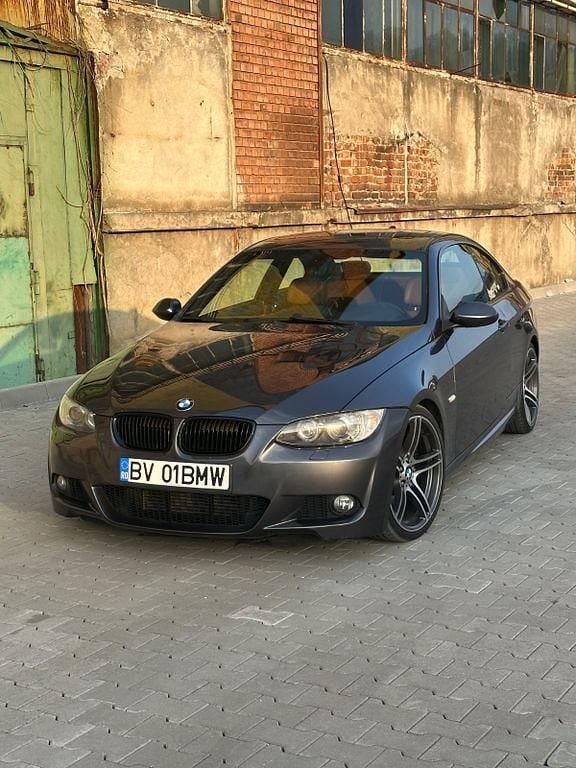 Gebraucht BMW 335 Performance 306 PS (225 kW) 2006 Grau Coupé