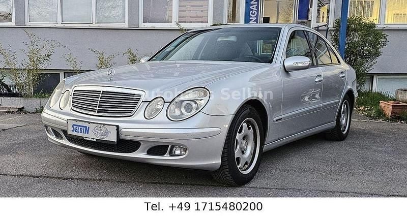 Gebraucht Mercedes E220 150 PS (110 kW) 2005 Silber Limousine