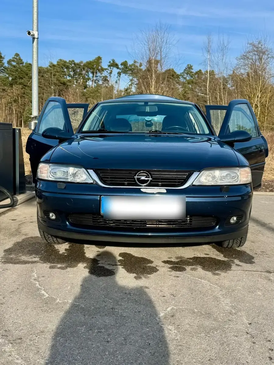 Gebraucht Opel Vectra 125 PS (91 kW) 2001 Blau Limousine
