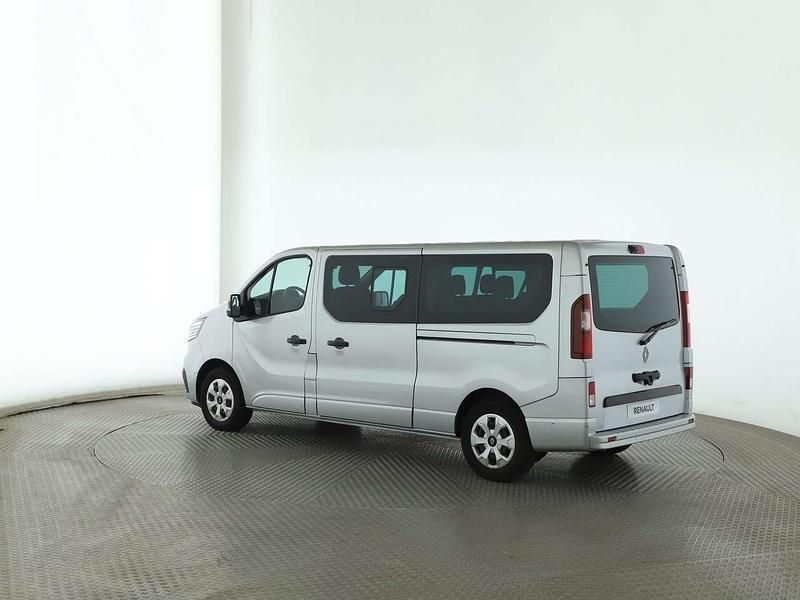 Gebraucht Renault Trafic Evolution 150 PS (110 kW) 2024 Highlandgrau Van / Kleinbus