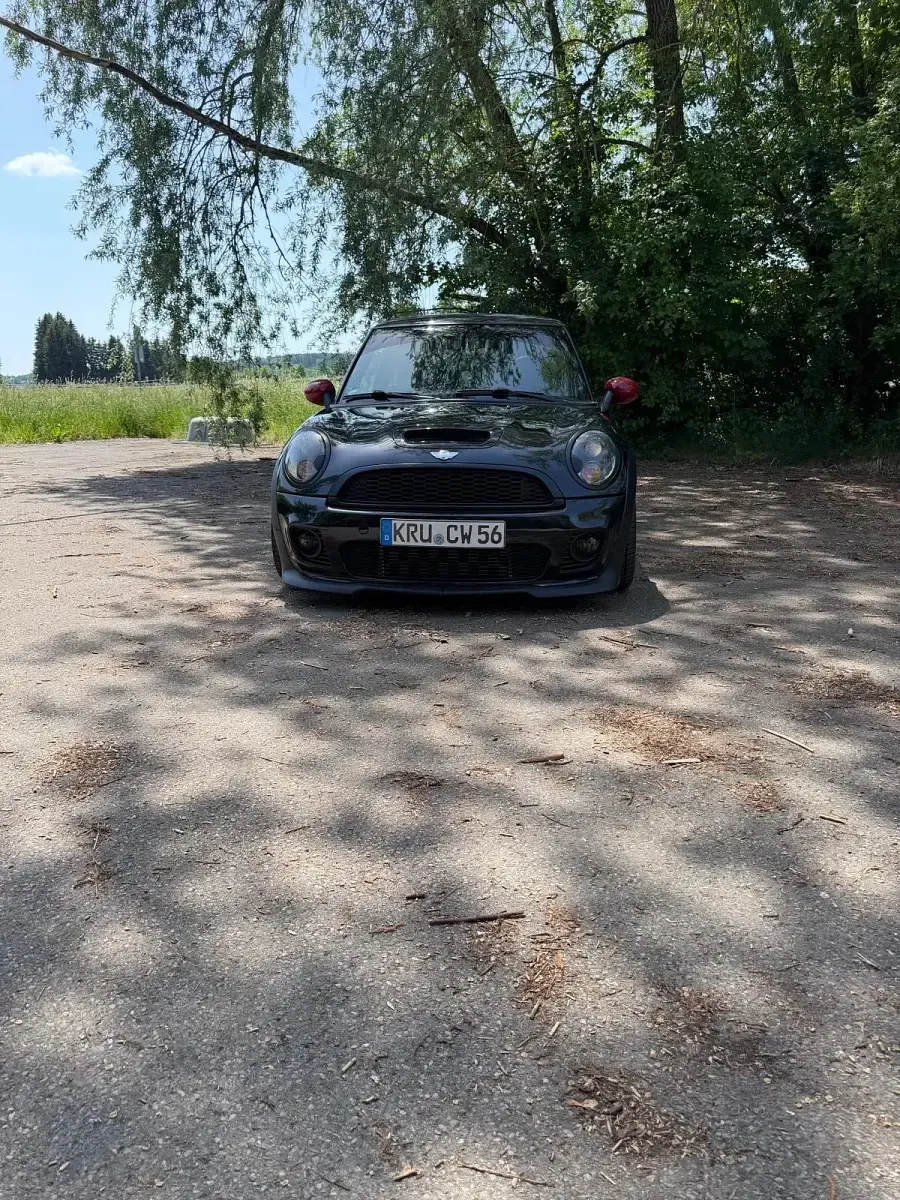 Gebraucht Mini John Cooper Works 211 PS (155 kW) 2008 Schwarz Kleinwagen
