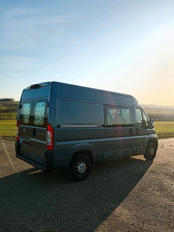 Gebraucht Fiat Ducato 130 PS (95 kW) 2013 Grau Van