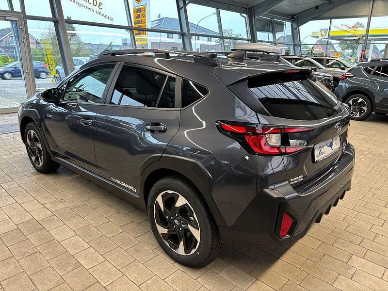 Gebraucht Subaru Crosstrek 136 PS (100 kW) 2025 Grau SUV