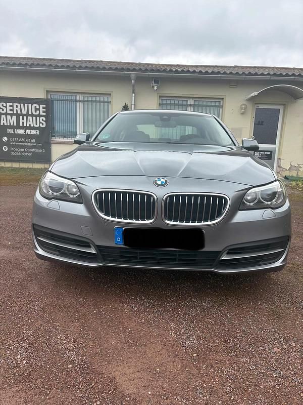 Gebraucht BMW 530 258 PS (189 kW) 2013 Grau Limousine
