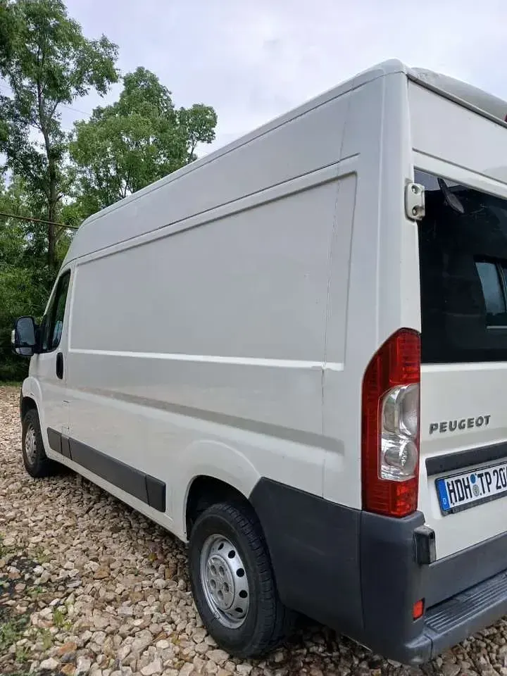 Gebraucht Peugeot Boxer Avantage 131 PS (96 kW) 2012 Weiß Van