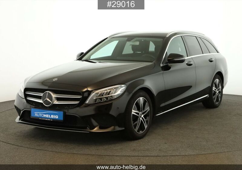 Schwarz Gebraucht 2020 Mercedes C220 Avantgarde Kombi | 23.990 € (Guter Preis) - Bild 1/4