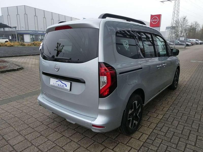 Neu Nissan Townstar Tekna 131 PS (96 kW) 2025 Highland grau Van / Kleinbus