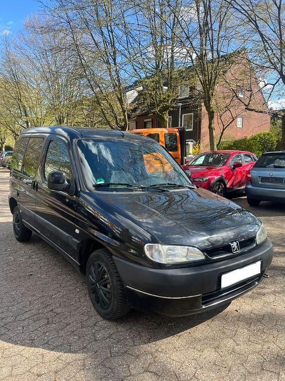 Gebraucht Peugeot Partner 109 PS (80 kW) 2003 Schwarz Van / Kleinbus