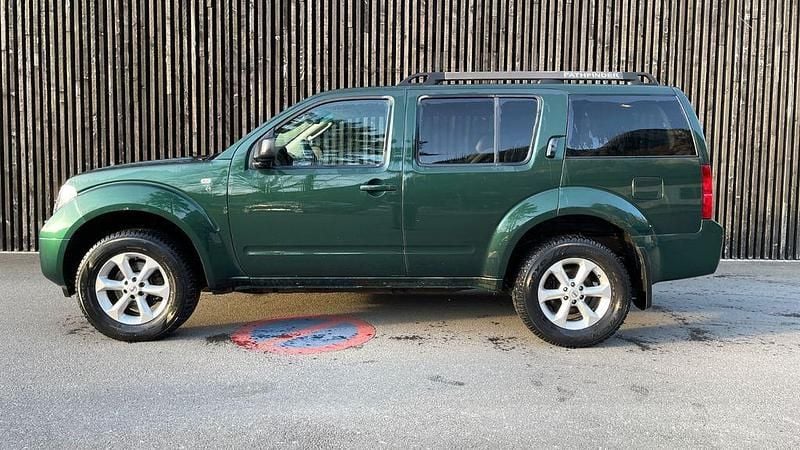Grün Gebraucht 2007 Nissan Pathfinder SUV | 4.000 € (Superpreis) - Bild 1/4