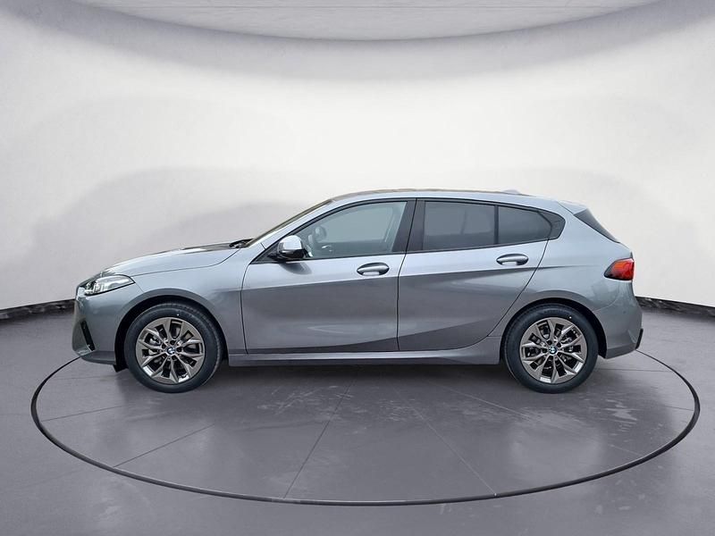 Neu BMW 120 Efficient Dynamics 163 PS (119 kW) 2025 Grau Kleinwagen