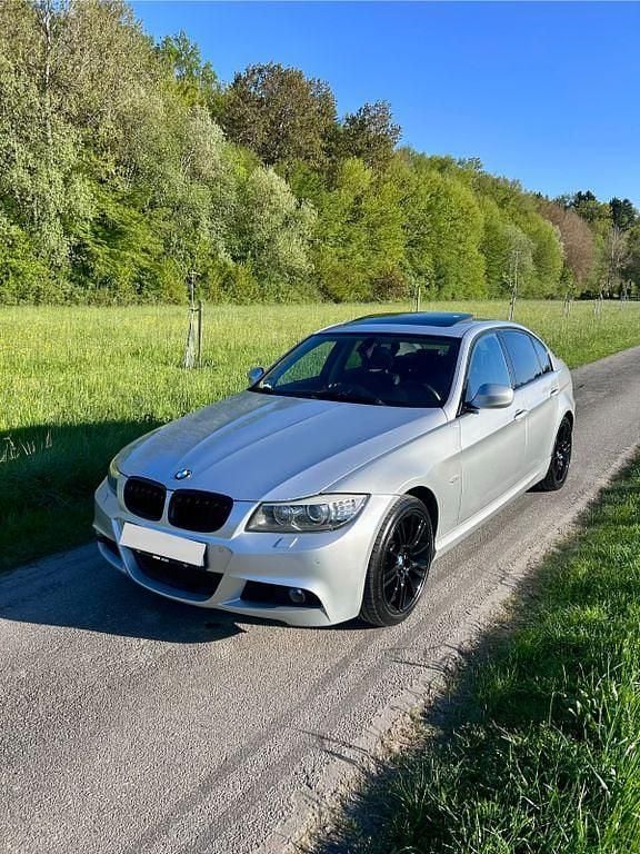 Usata BMW 320 Performance 177 CV (130 kW) 2009 Argento Berlina