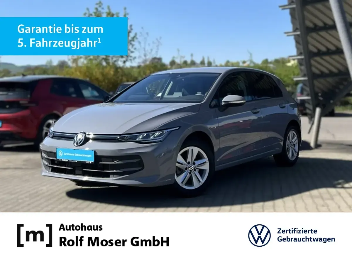 Gebraucht VW Golf VIII Life 116 PS (85 kW) 2024 Limousine