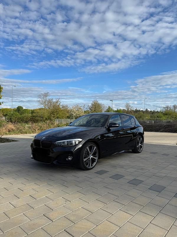 Gebraucht BMW 125 Shadowline 224 PS (164 kW) 2018 Schwarz Kleinwagen