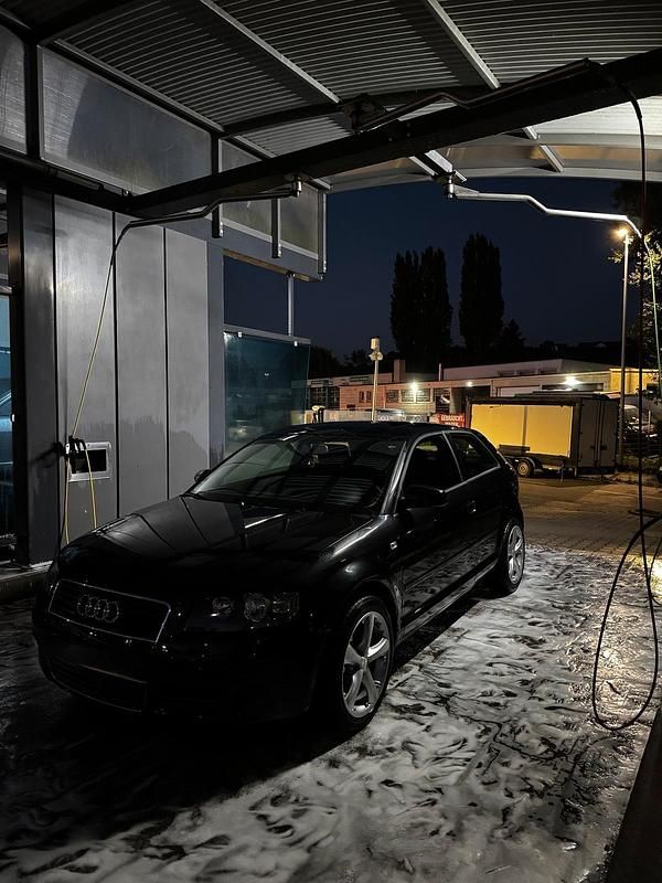 Gebraucht Audi A3 102 PS (75 kW) 2003 Schwarz Kleinwagen