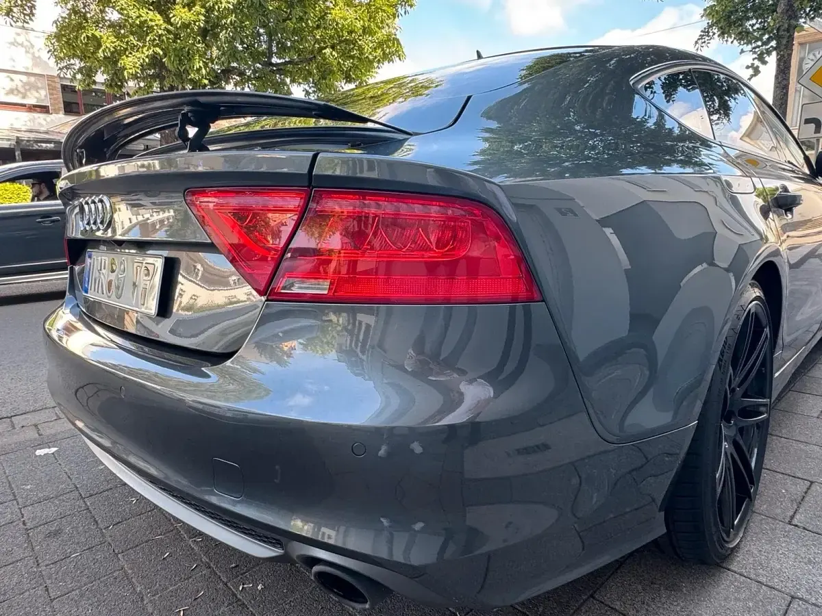Gebraucht Audi A7 S-Line 245 PS (180 kW) 2011 Grau Kleinwagen