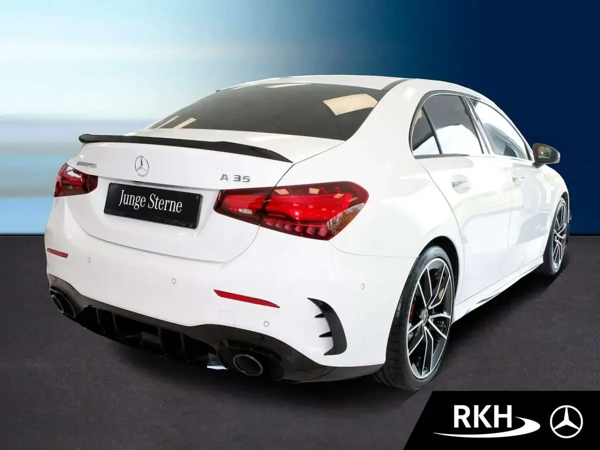 Gebraucht Mercedes A35 AMG AMG 306 PS (225 kW) 2025 Weiß Limousine