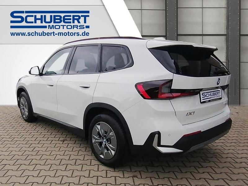 Neu BMW iX1 230 kW (313 PS) 2025 Alpinweiss iii SUV