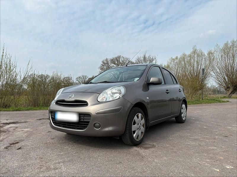 Gebraucht Nissan Micra 80 PS (58 kW) 2013 Grau Kleinwagen