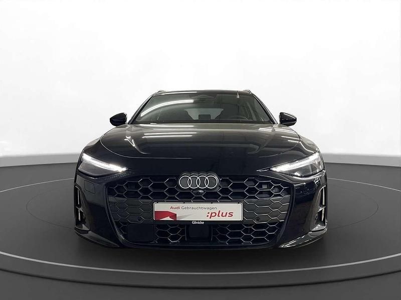 Gebraucht Audi A6 Advanced 204 PS (150 kW) 2025 Mythosschwarz metallic Kombi