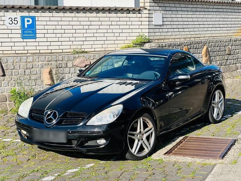 Schwarz Gebraucht 2005 Mercedes SLK350 Exclusive Cabrio | 5.400 € - Bild 1/4