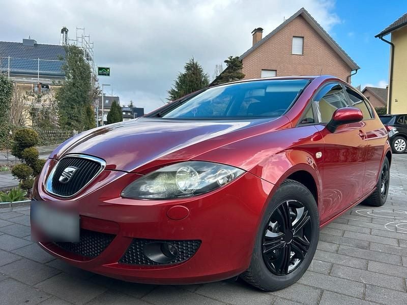 Gebraucht Seat Leon 101 PS (74 kW) 2009 Rot Kleinwagen