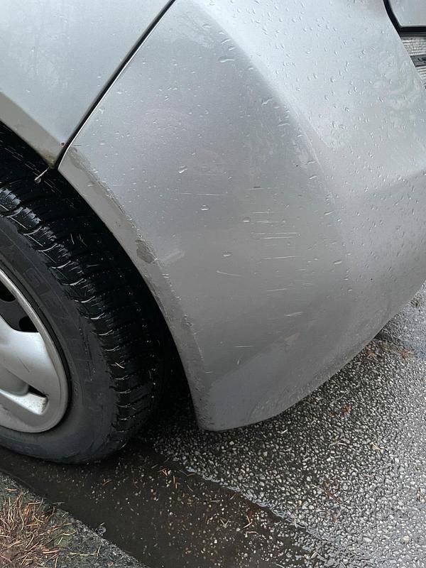 Gebraucht Nissan Micra 65 PS (47 kW) 2005 Silber Kleinwagen