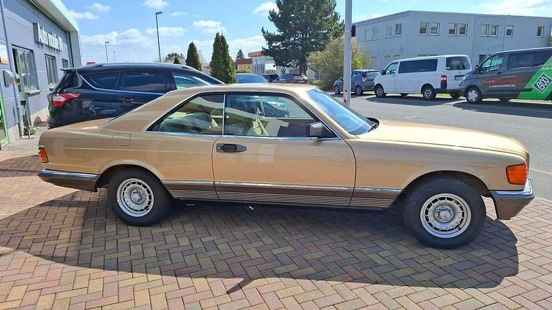 Gebraucht Mercedes 380 204 PS (150 kW) 1983 Gold