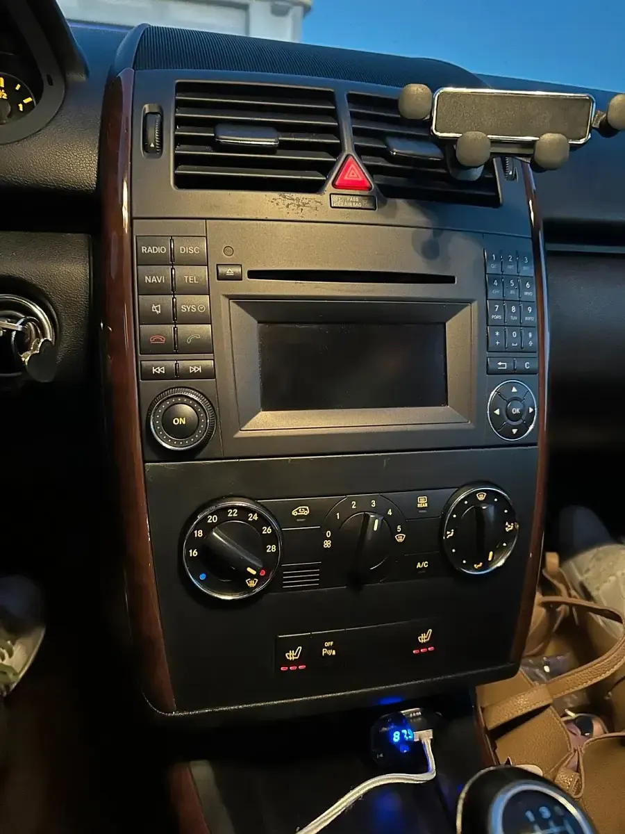 Gebraucht Mercedes A180 119 PS (87 kW) 2009 Schwarz Kleinwagen