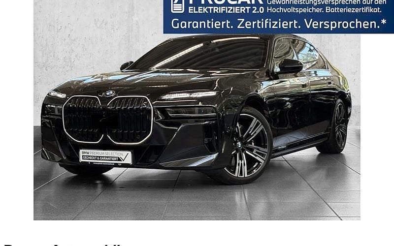 Schwarz Gebraucht 2024 BMW 750e Limousine | 100.890 € (Superpreis) - Bild 1/4