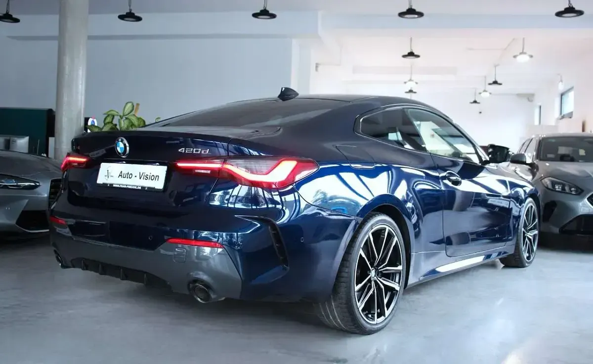 Gebraucht BMW 420 Coupé M Sport 190 PS (139 kW) 2023 Blau Coupé
